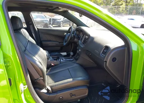 2017 Dodge Charger R/T Rwd z USA, uszkodzony, nr VIN 2C3CDXCT9HH557341